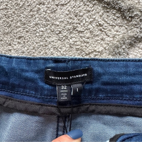 Universal Standard jeans Seine High Rise Skinny Jeans
True Blue plus size 32 New - Picture 3 of 10